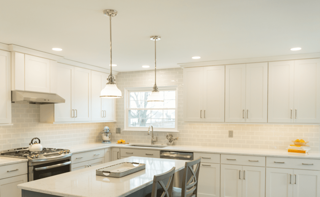 Cool-Gray-Kitchen_Warrington-PA_Slider-4@3x