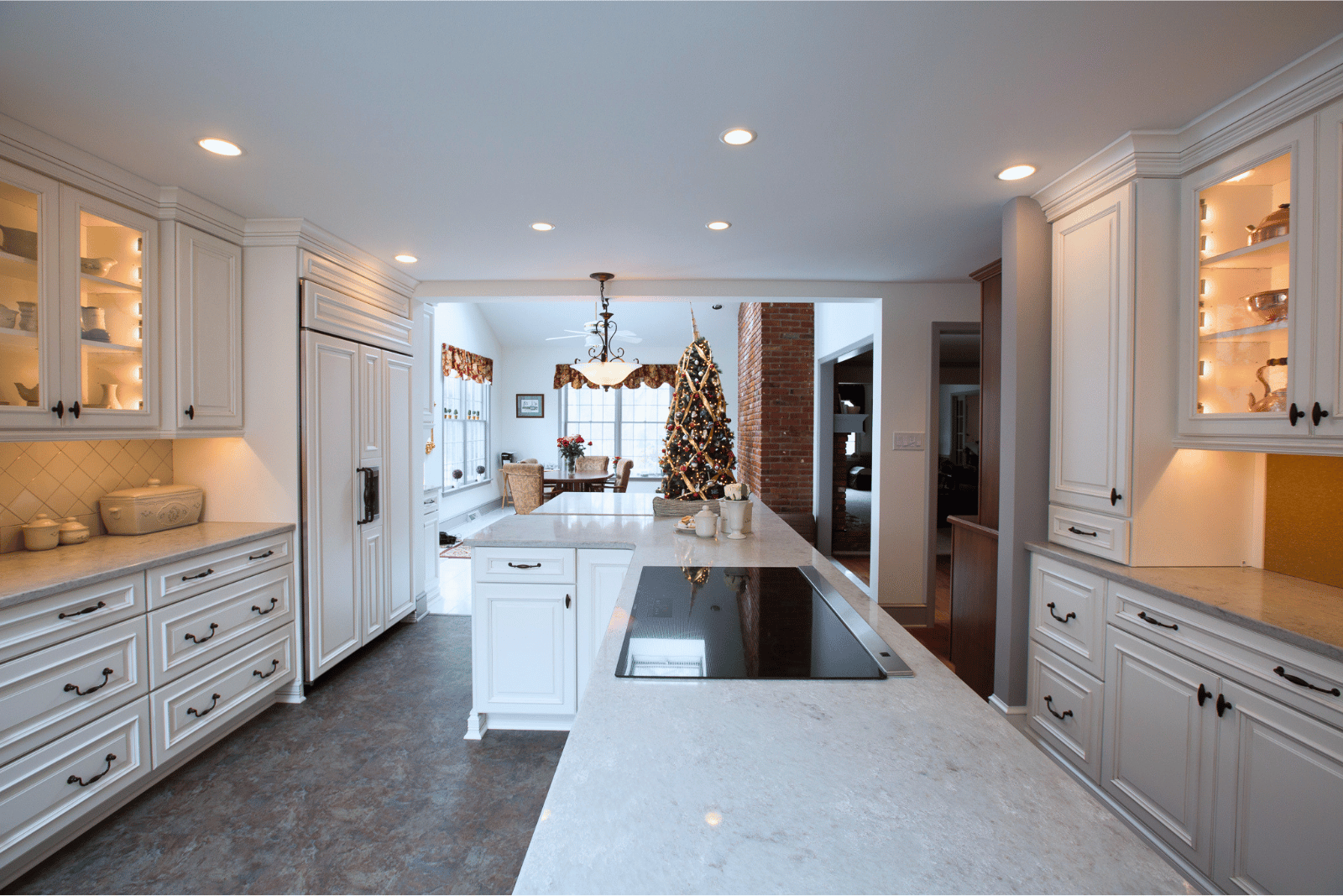 classic-white-kitchen_1600