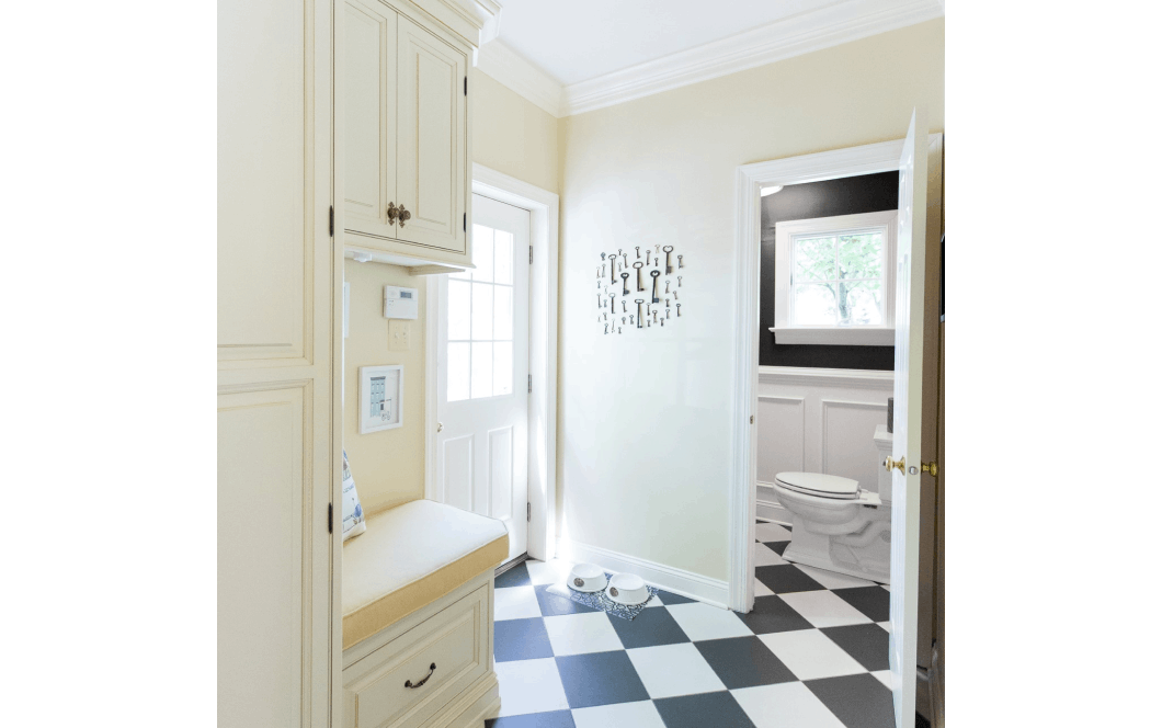 French-Country-Mudroom_Collegeville-PA_2-Dlightbox