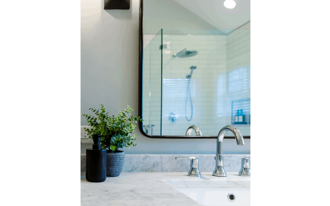 Contemporary-Master-Bath_Royersford-PA_5-Dlightbox