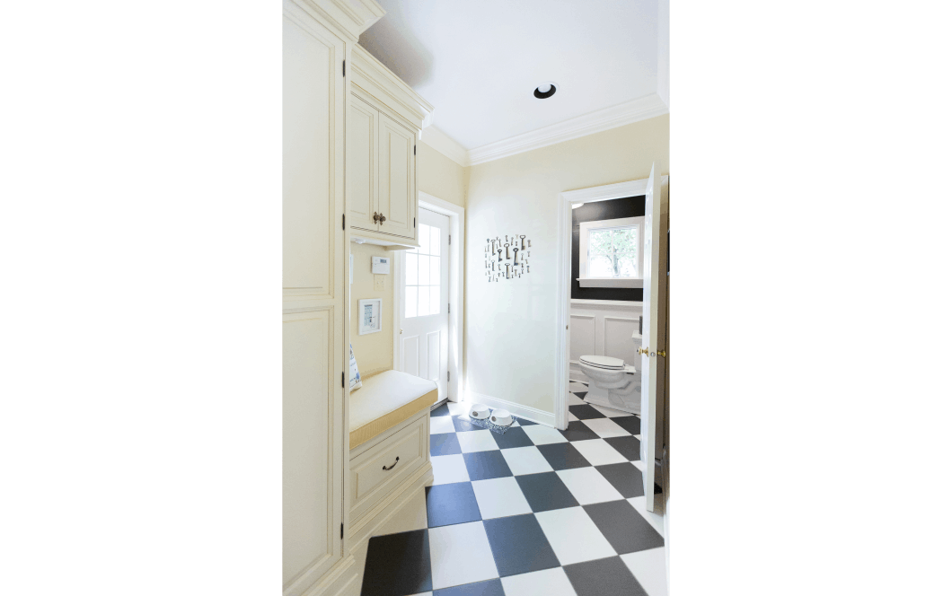 French-Country-Mudroom_Collegeville-PA_1-Dlightbox